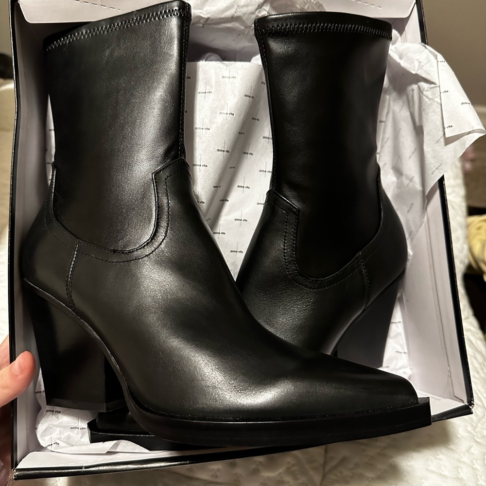 Black Leather Dolce Vita Boyd Boot